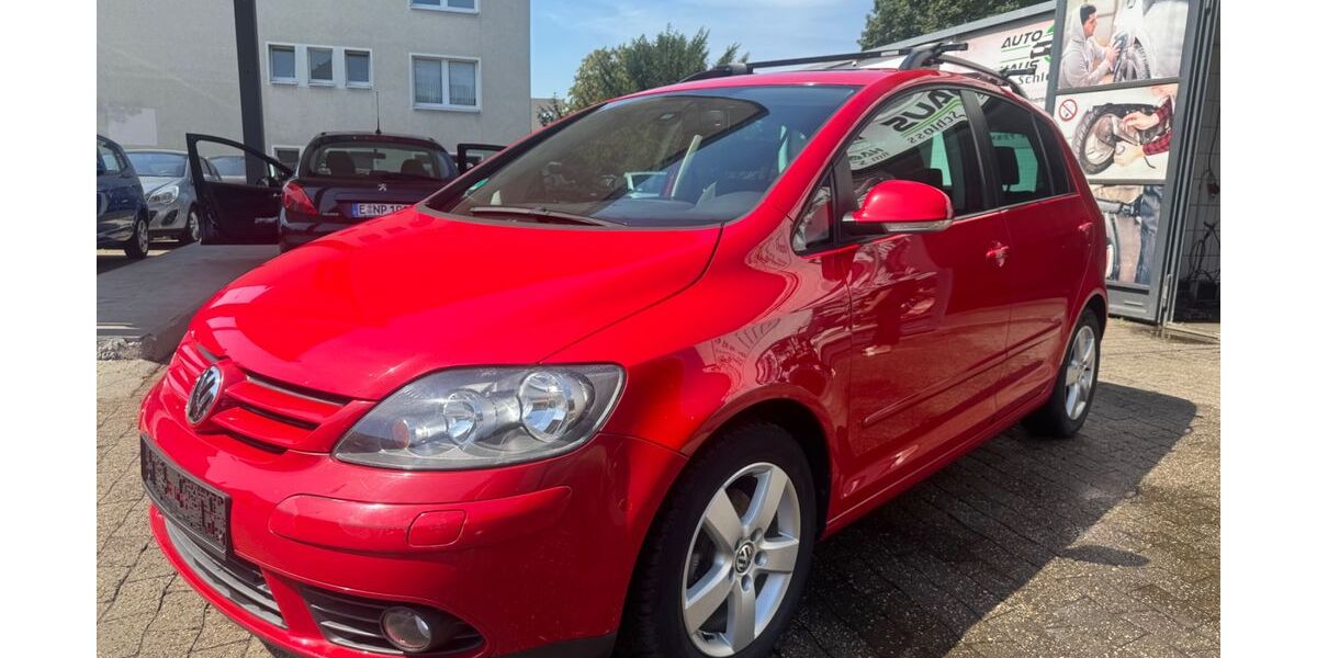 VW Golf 135.000 km 3.290 &euro; Essen 45355
