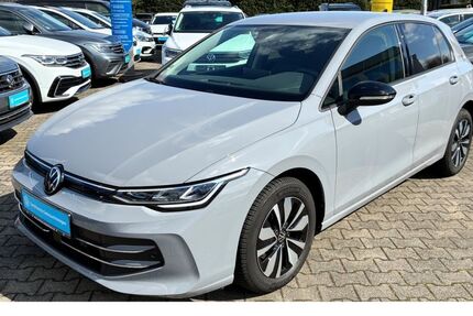 VW Golf 8.756 km 27.749 &euro; Herten 45701