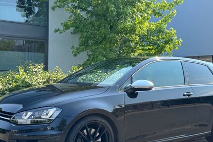 VW Golf 83.000 km 20.700 &euro; Essen 45356