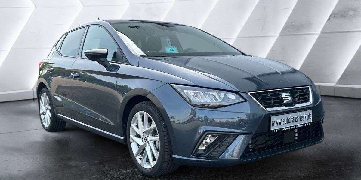Seat Ibiza 17.577 km 18.990 &euro; Dortmund 44263