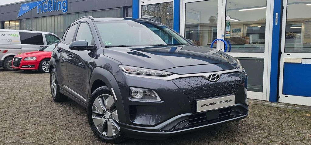 Hyundai KONA 31.025 km 17.389 &euro; Raesfeld-Erle 46348