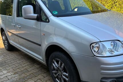 VW Caddy 234.000 km 3.000 &euro; Bochum 44795