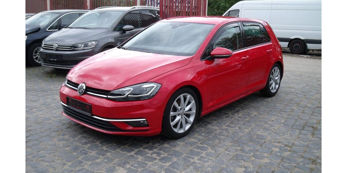 VW Golf 82.000 km 12.990 &euro; Lünen 44532