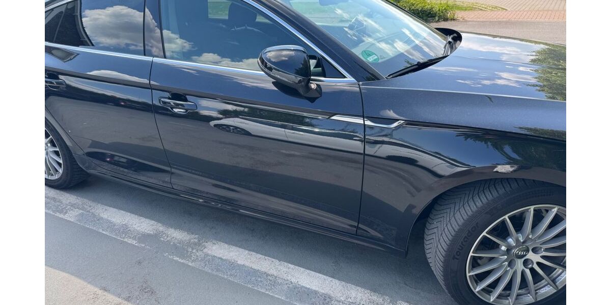 Audi A5 349.000 km 9.900 &euro; Schermbeck 46514