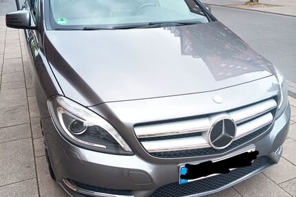 Mercedes-Benz B 180 176.750 km 9.600 &euro; Bochum 44805