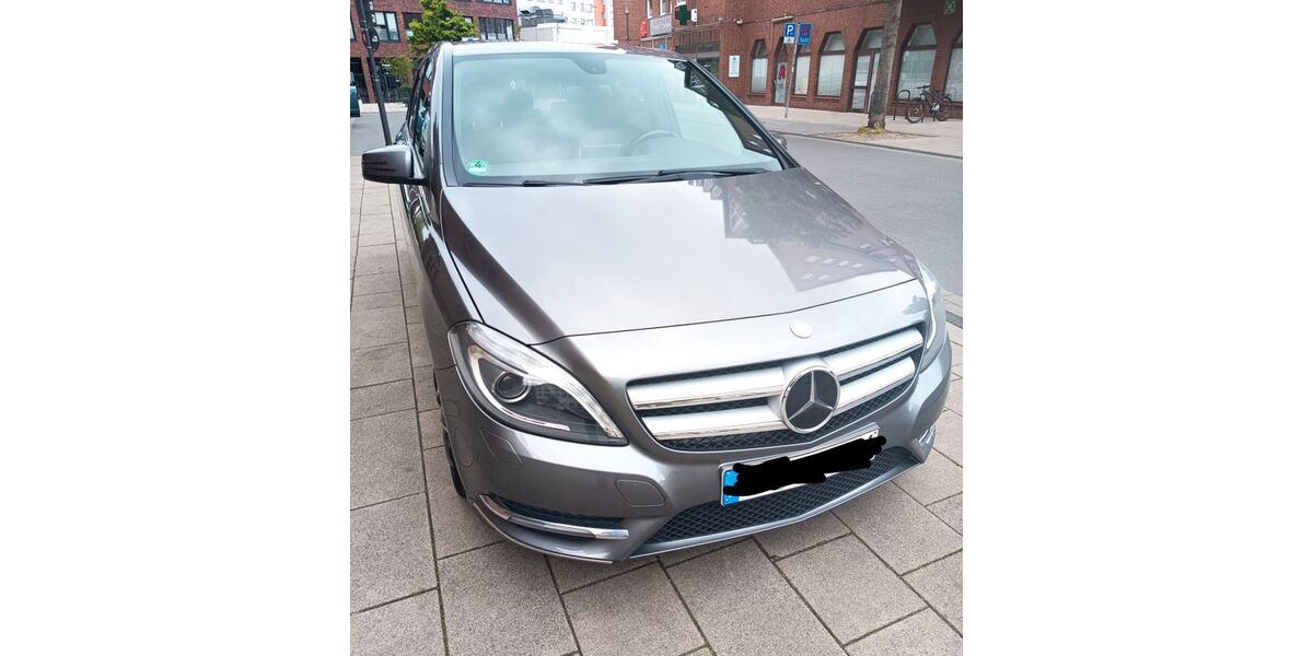Mercedes-Benz B 180 176.750 km 9.600 &euro; Bochum 44805