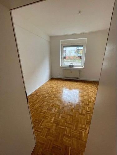Erdgeschoßwohnung Essen Frillendorf - 2.5 Zimmer, 53 m&sup2;, 566&euro; | Angebot:26355248