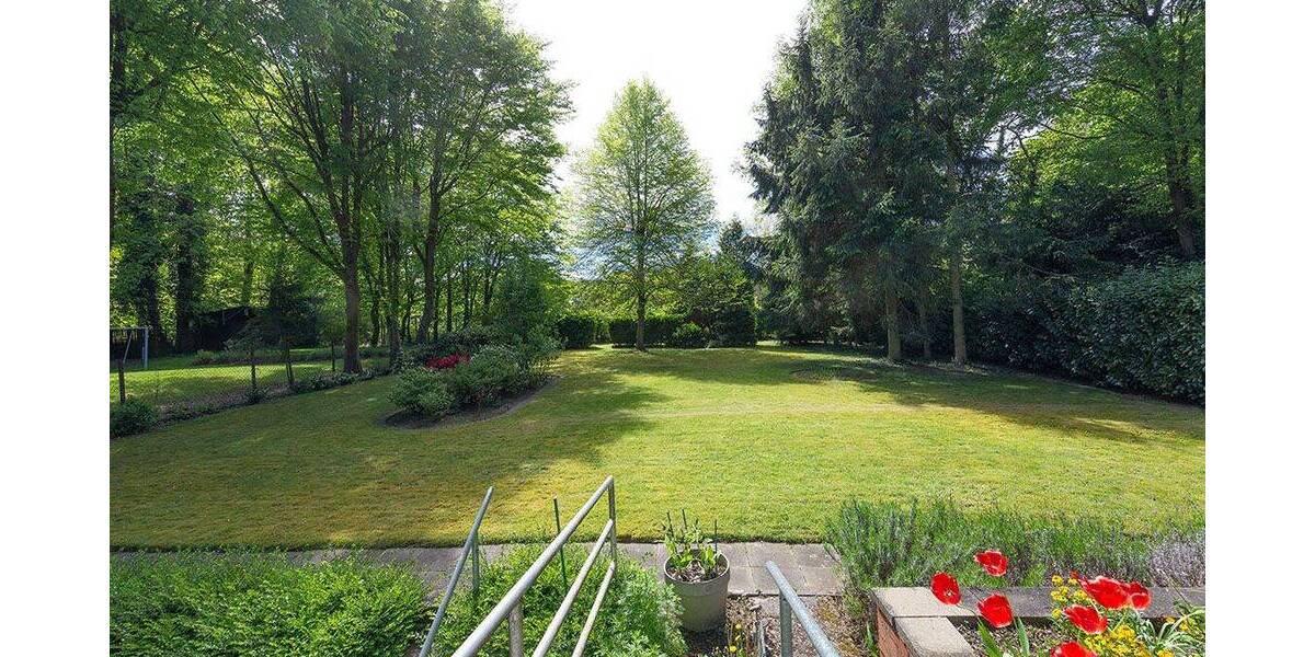 Bungalow Dortmund Kley - 7 Zimmer, 254 m&sup2;, 720.000&euro; | Angebot:26543096