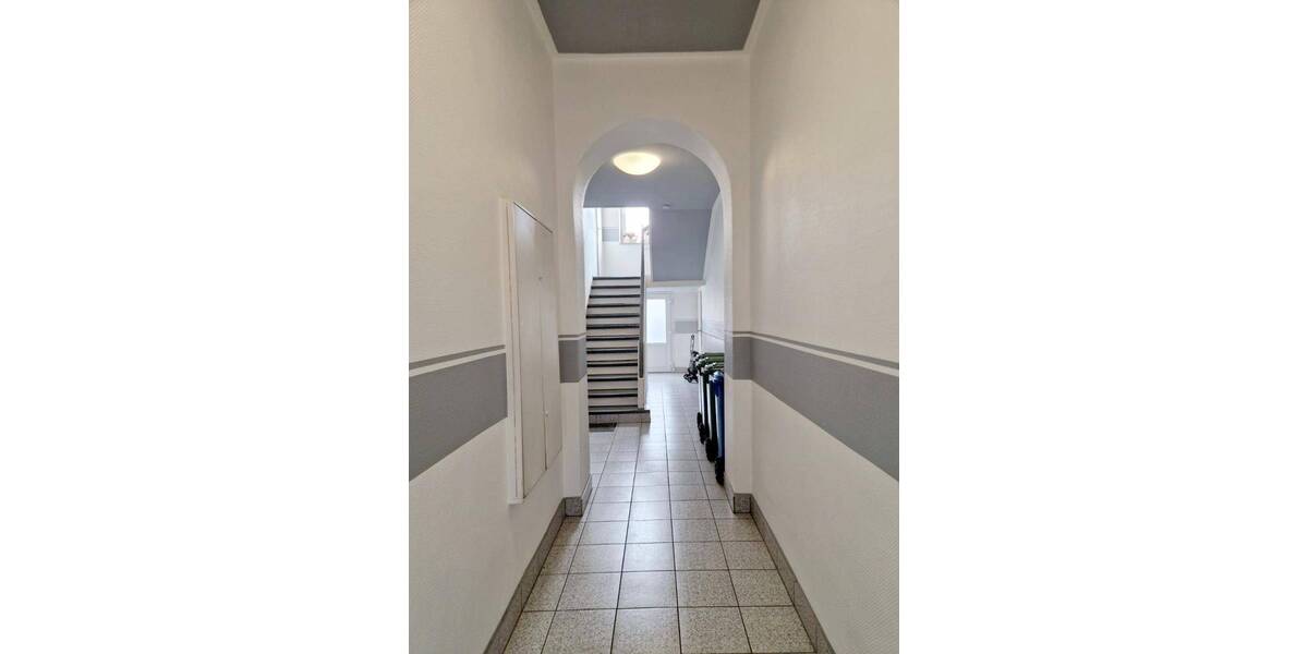 Etagenwohnung Oberhausen Schlad - 3 Zimmer, 100 m&sup2;, 685&euro; | Angebot:26544110