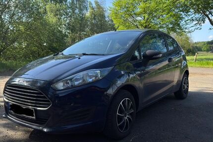 Ford Fiesta 132.244 km 4.900 &euro; Datteln 45711