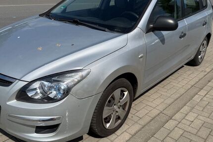 Hyundai i30 271.000 km 1.499 &euro; Borken 46325
