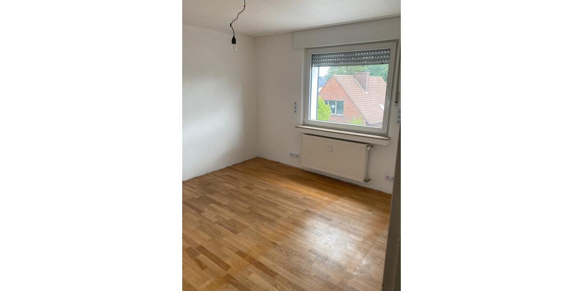 Etagenwohnung Oberhausen Biefang - 3 Zimmer, 77 m&sup2;, 770&euro; | Angebot:27613529