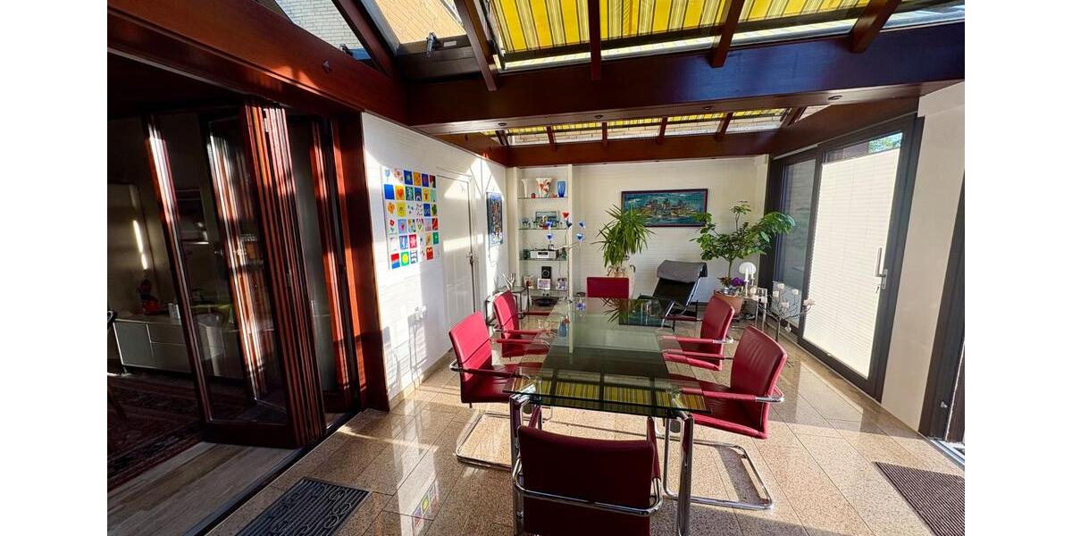 Reihenhaus Lünen - 10 Zimmer, 220 m&sup2;, 490.000&euro; | Angebot:26476175