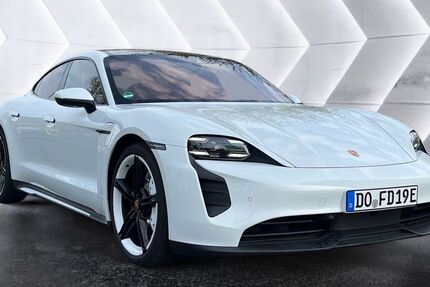Porsche Taycan 106.980 km 58.290 &euro; Dortmund 44263