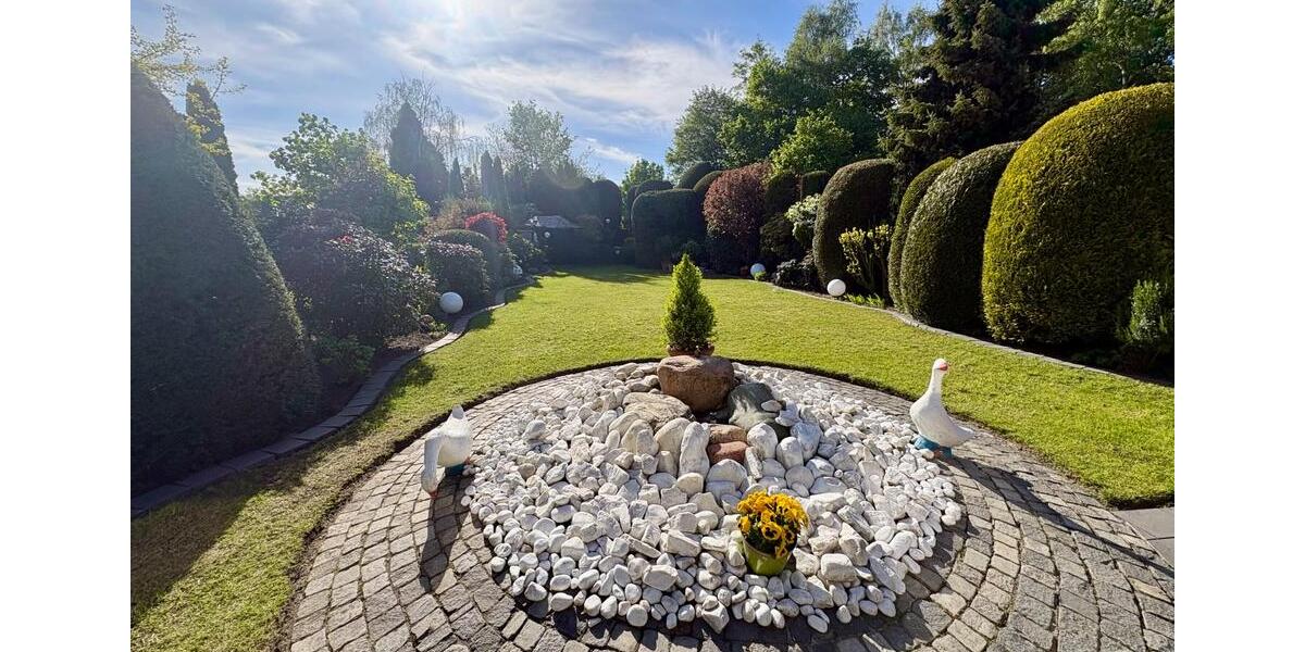 Reihenhaus Lünen - 10 Zimmer, 220 m&sup2;, 490.000&euro; | Angebot:26476175