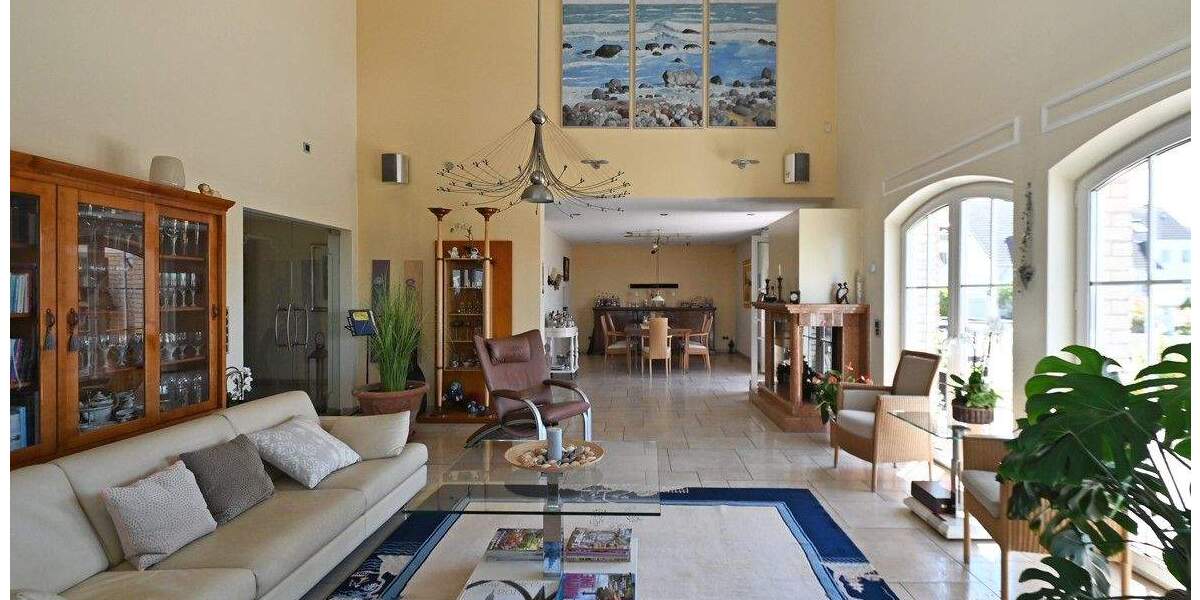 Etagenwohnung Essen Burgaltendorf - 5 Zimmer, 214 m&sup2;, 780.000&euro; | Angebot:25726328