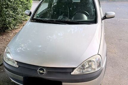 Opel Corsa 79.000 km 4.200 &euro; Essen 45143