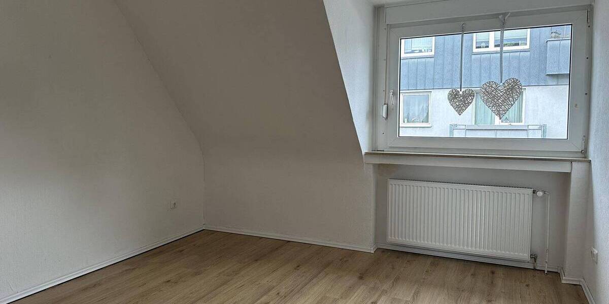 Mehrfamilienhaus, Wohnhaus Recklinghausen Ost - 8 Zimmer, 166 m&sup2;, 365.000&euro; | Angebot:26585147