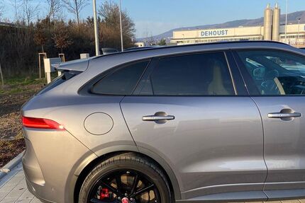 Jaguar F-Pace 80.000 km 47.400 &euro; Dortmund 44289