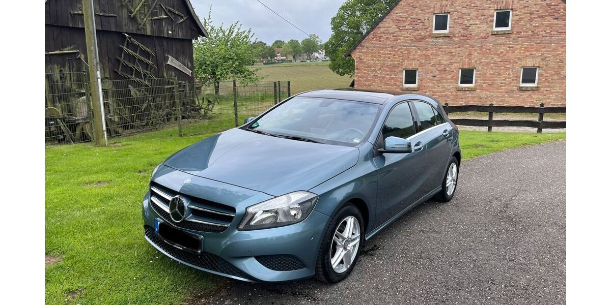 Mercedes-Benz A 180 118.500 km 9.100 &euro; Reken 48734
