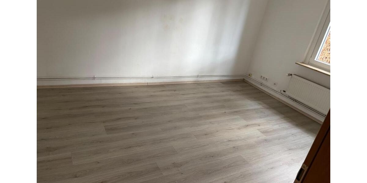 Etagenwohnung Gelsenkirchen Ückendorf - 3 Zimmer, 54 m&sup2;, 433&euro; | Angebot:27553151