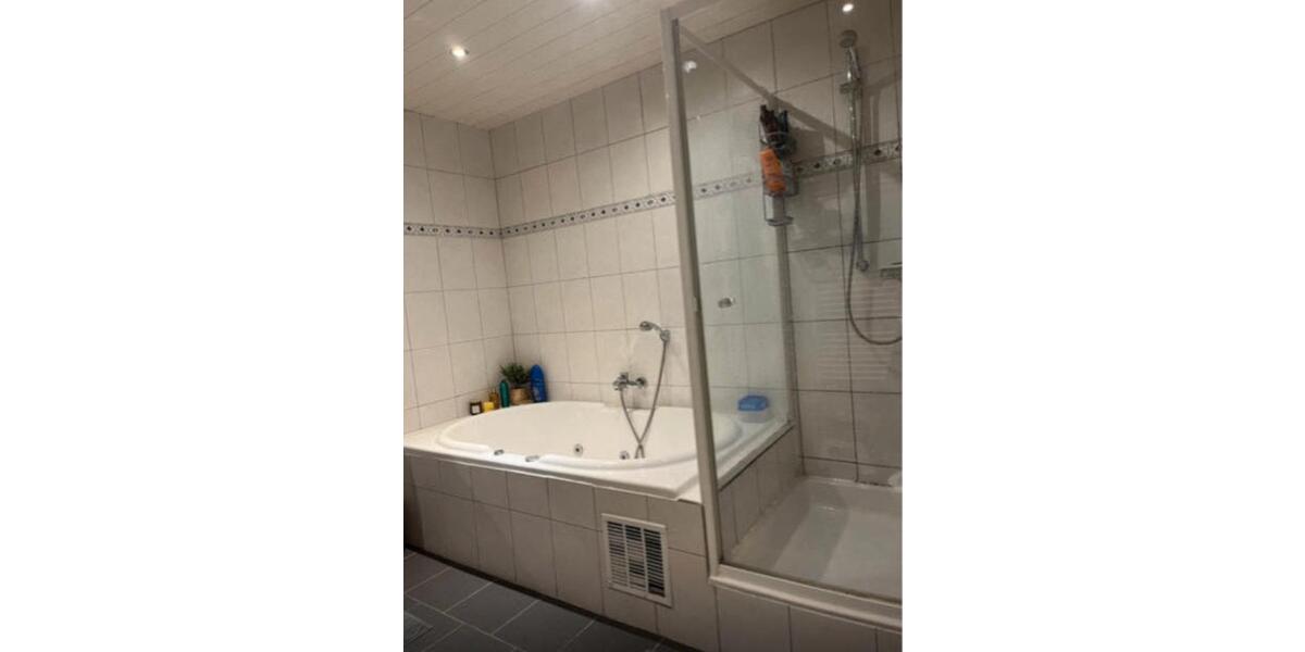 Terrassenwohnung Bochum Laer - 1 Zimmer, 14 m&sup2;, 414&euro; | Angebot:26095925
