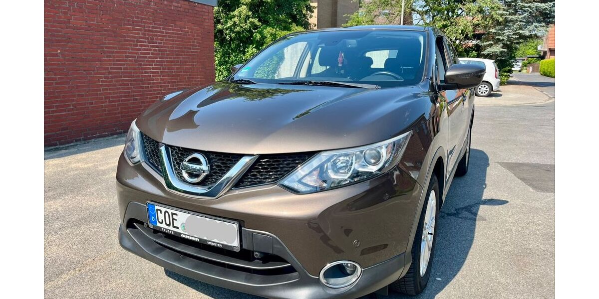 Nissan Qashqai 141.000 km 8.800 &euro; Dülmen 48249