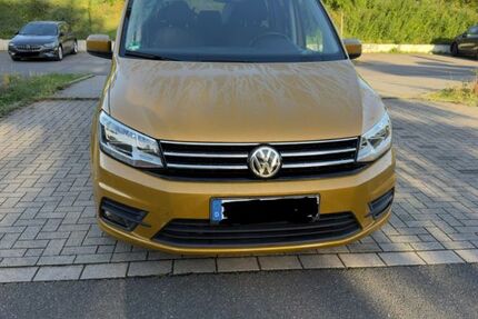 VW Caddy Maxi 86.700 km 22.700 &euro; Bochum 44805