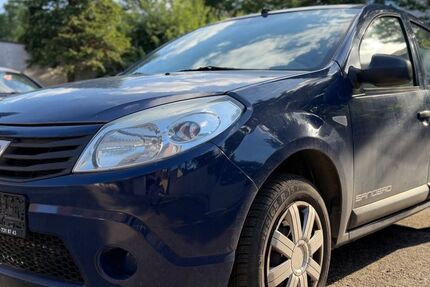 Dacia Sandero 129.000 km 700 &euro; Recklinghausen 45661