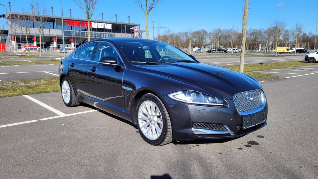 Jaguar XF 137.000 km 9.950 &euro; Essen 45356