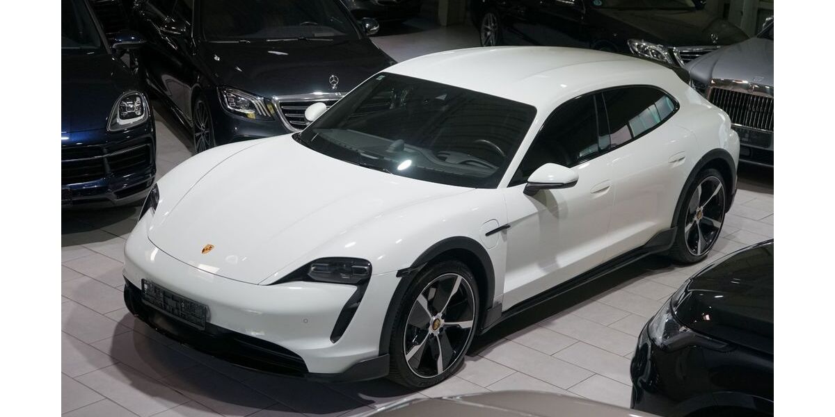Porsche Taycan 120.000 km 54.888 &euro; Dortmund 44269