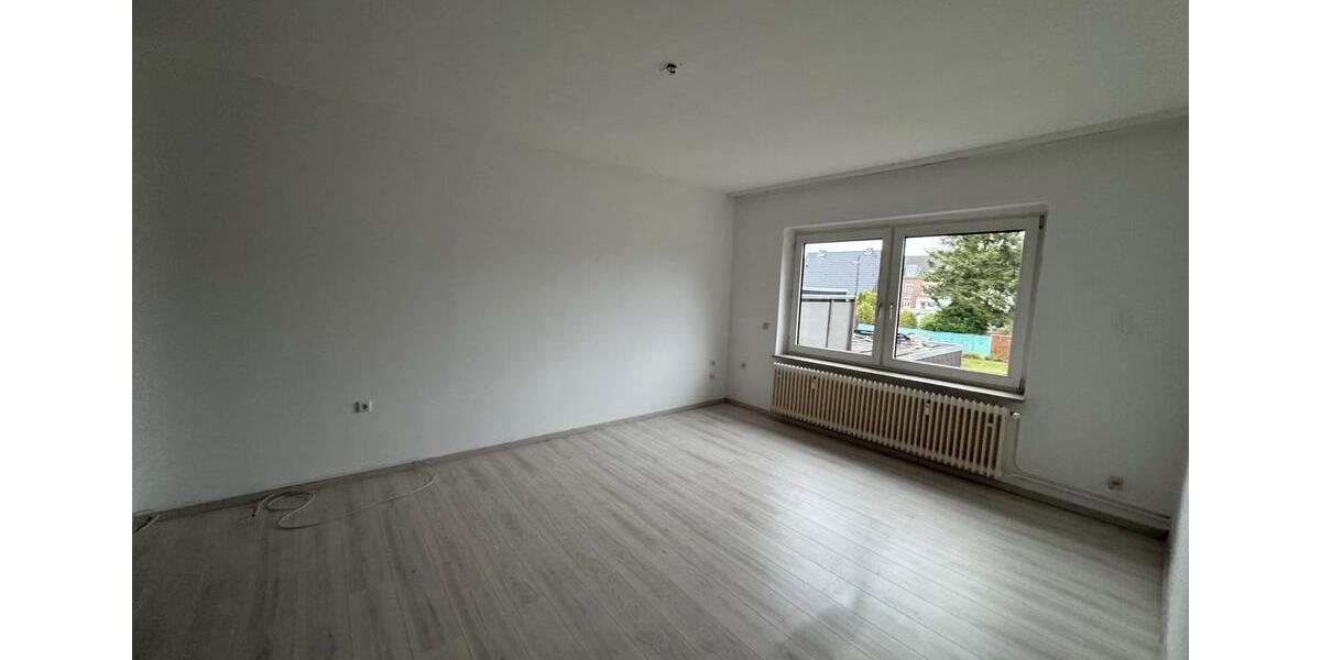 Etagenwohnung Bottrop Ebel - 3 Zimmer, 72 m&sup2;, 650&euro; | Angebot:26409936