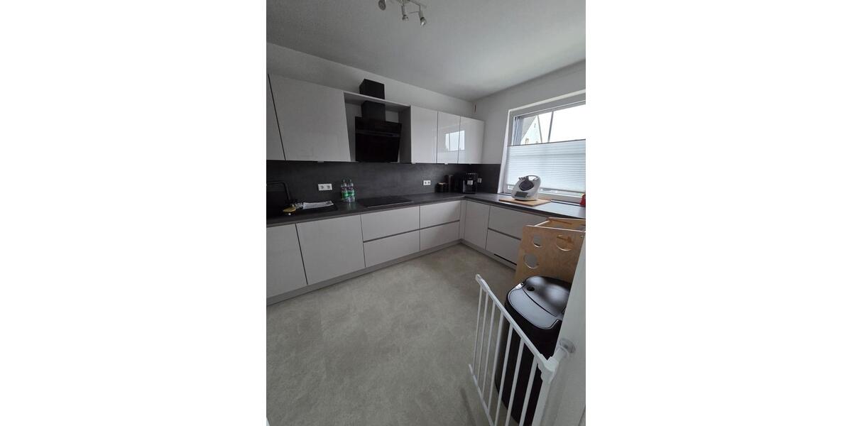 Etagenwohnung Herten Bertlich - 3.5 Zimmer, 90 m&sup2;, 810&euro; | Angebot:26450209