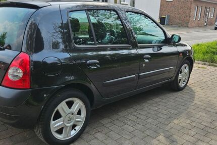 Renault Clio 133.000 km 1.700 &euro; Gladbeck 45968
