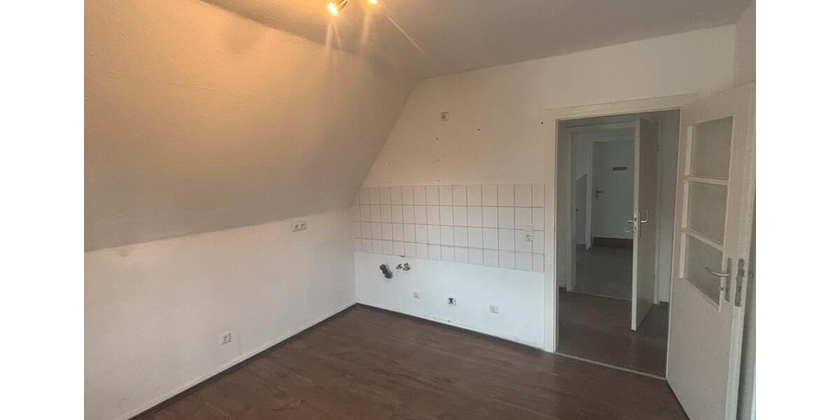 Dachgeschoßwohnung Gladbeck Brauck - 2 Zimmer, 36 m&sup2;, 500&euro; | Angebot:26478512