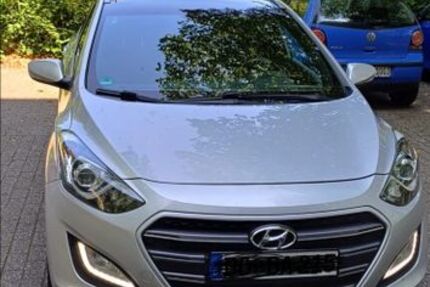 Hyundai i30 133.000 km 10.600 &euro; dortmund 44287