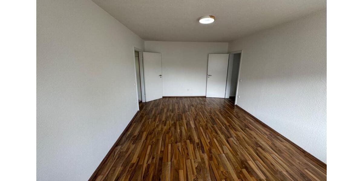 Etagenwohnung Bochum Höntrop - 3.5 Zimmer, 68 m&sup2;, 130.000&euro; | Angebot:26406442