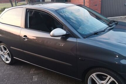 Seat Ibiza 287.890 km 3.980 &euro; Selm 59379