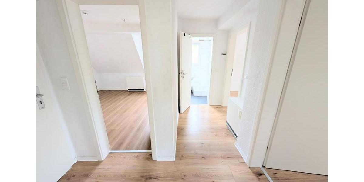 Dachgeschoßwohnung Marl Alt-Marl - 3.5 Zimmer, 56 m&sup2;, 370&euro; | Angebot:26449950