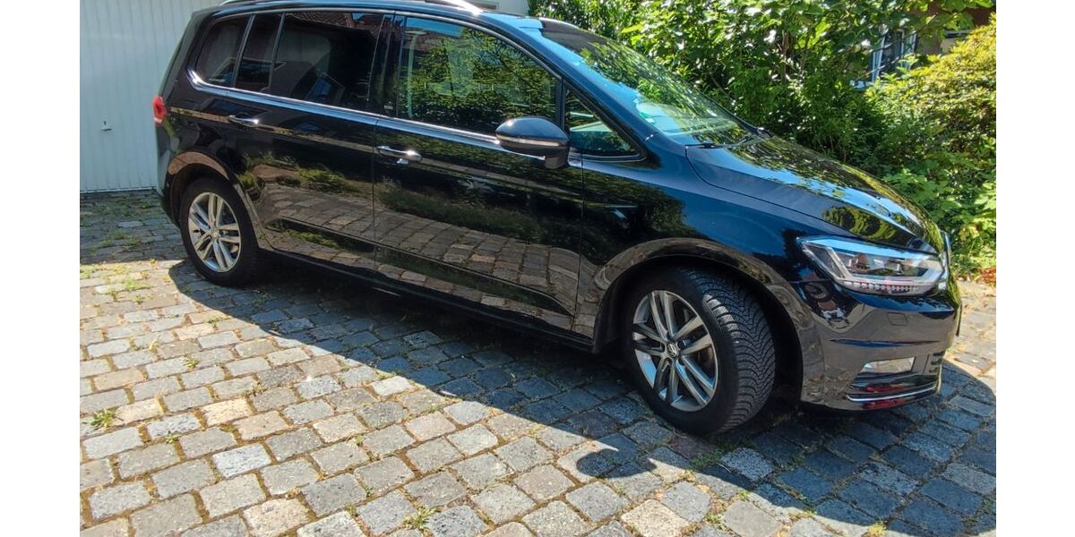 VW Touran 161.400 km 13.500 &euro; Gladbeck 45966