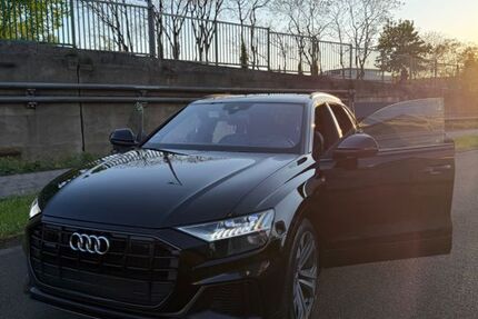 Audi Q8 115.000 km 51.800 &euro; Oberhausen 45045