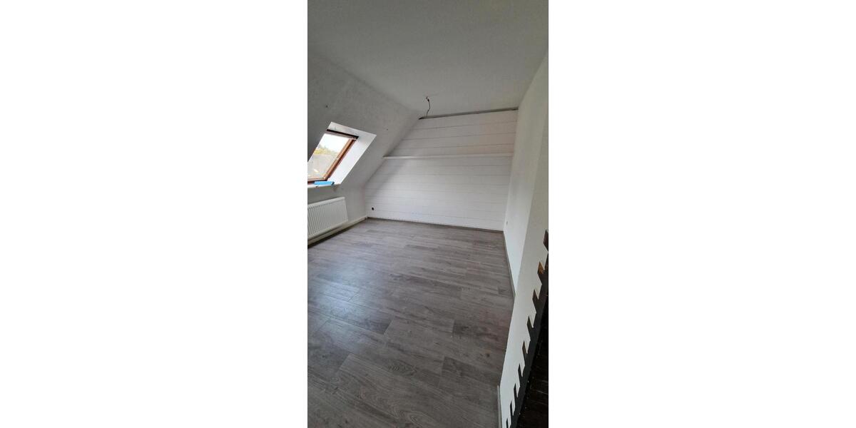 Dachgeschoßwohnung Bochum Bochum-Nord - 2.5 Zimmer, 50 m&sup2;, 575&euro; | Angebot:27578064