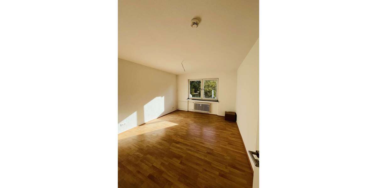 Etagenwohnung Bochum Weitmar - 1 Zimmer, 30 m&sup2;, 320&euro; | Angebot:27650734