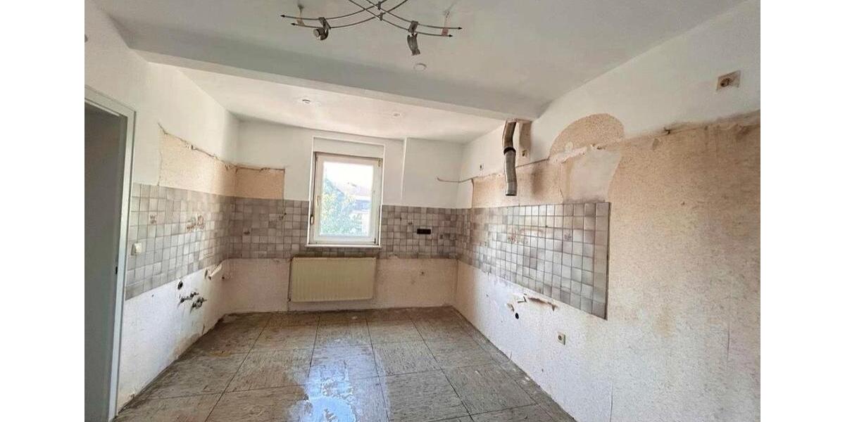 Mehrfamilienhaus, Wohnhaus Gelsenkirchen Gelsenkirchen-Mitte - 9.5 Zimmer, 200 m&sup2;, 328.000&euro; | Angebot:26517032