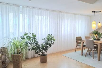 Recklinghausen-Paulusviertel! Helle, gemütliche Dachgeschosswohnung in zentrumsnaher Lage! - Wohnung Recklinghausen Stadtmitte | Angebot:26393449