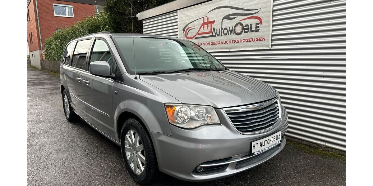 Chrysler Grand Voyager 184.500 km 9.799 &euro; Marl 45770
