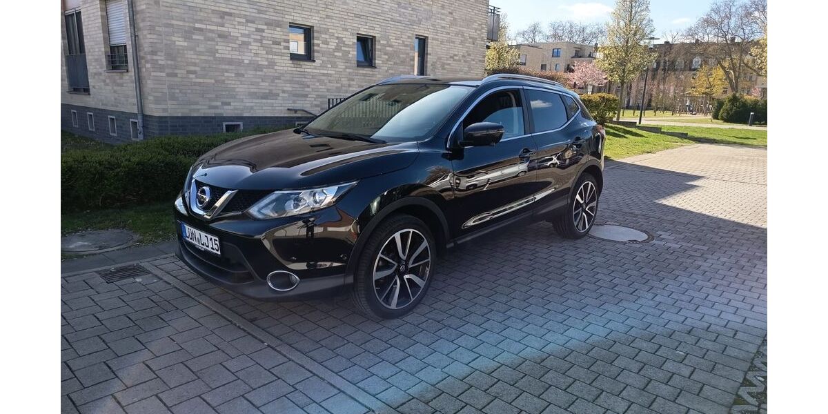 Nissan Qashqai 148.956 km 10.990 &euro; Lünen 44534