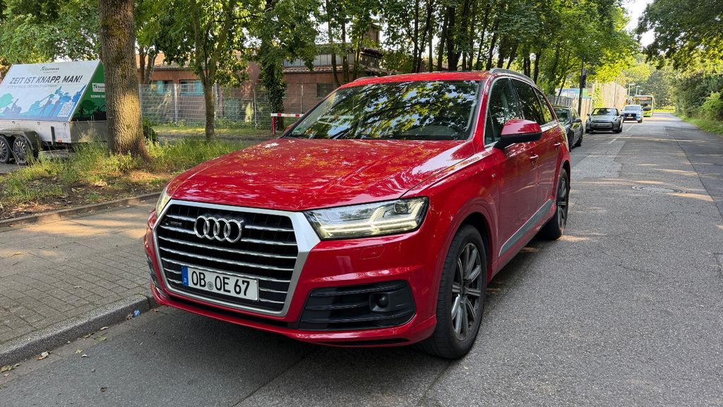 Audi Q7 148.000 km 26.990 &euro; Oberhausen 46047