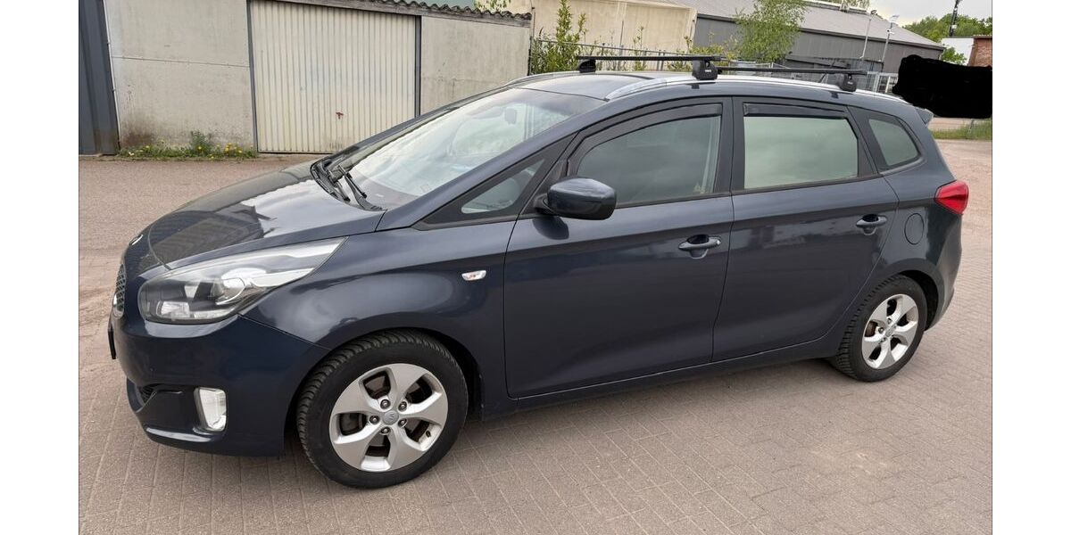 Kia Carens 167.000 km 5.500 &euro; Recklinghausen 45659