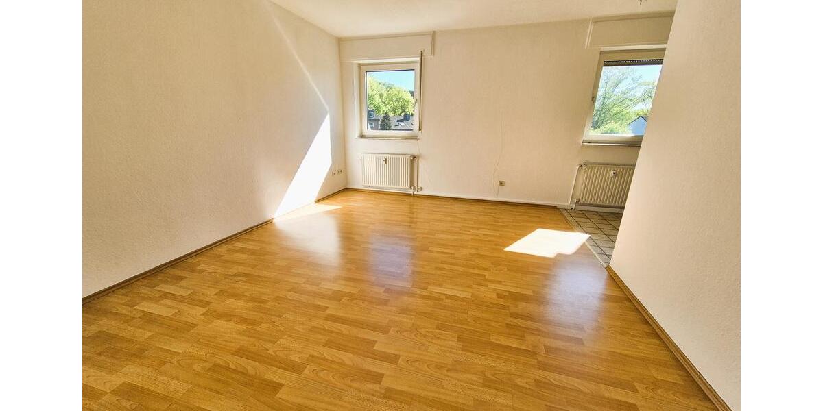 Dachgeschoßwohnung Gelsenkirchen Buer - 2.5 Zimmer, 59 m&sup2;, 490&euro; | Angebot:26462507